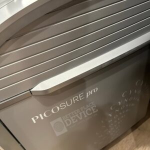 Cynosure Lutronic PicoSure Pro Device